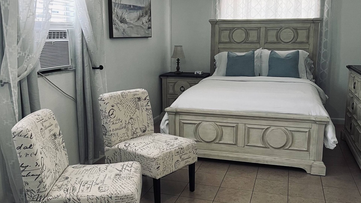 Clair-Mel City Apartment | Stunning private suite located at the heart of all action