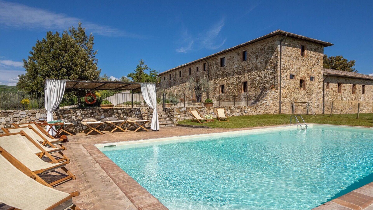 Castellina in Chianti Villa | Stunning private villa with WIFI, private pool, TV, patio, panoramic view, parking, close to Siena