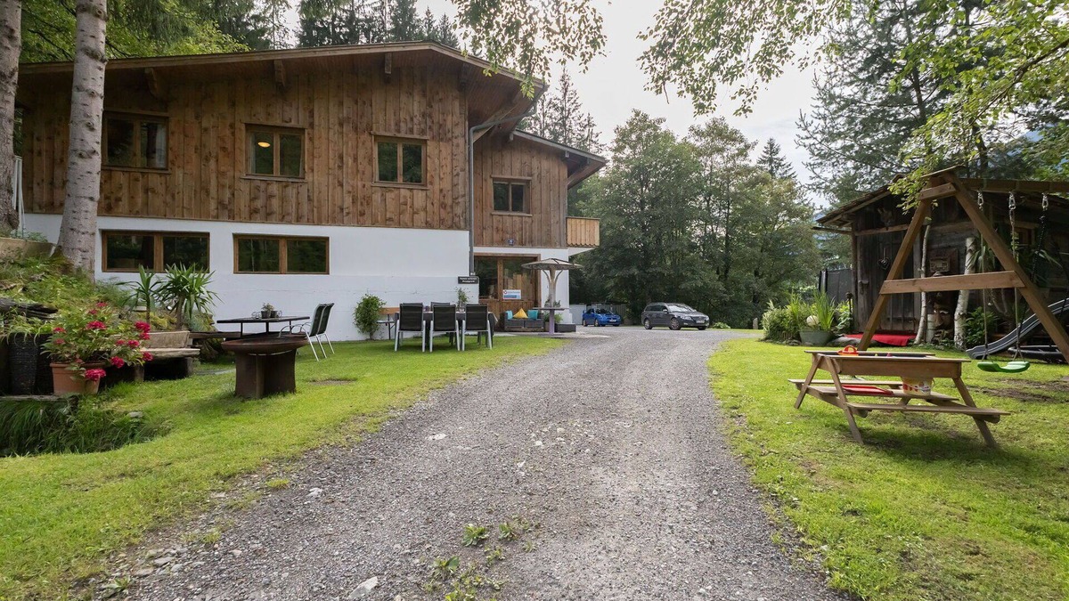 Silbertal House | Stunning private villa for 38 people with WIFI, TV, patio and parking