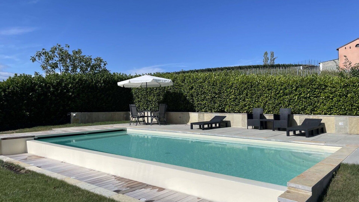 San Desiderio House | Stunning private villa for 6 guests with WIFI, private pool, A/C, TV, terrace and parking