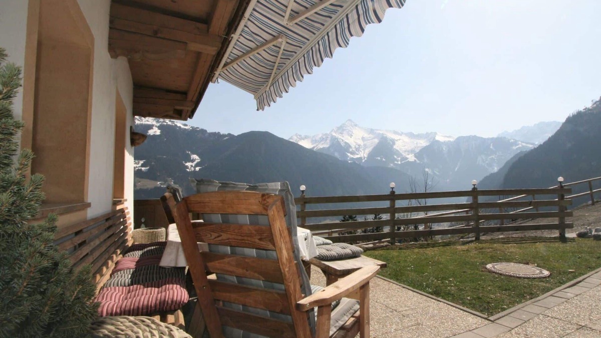 Hippach-Schwendberg Villa | Stunning private villa for 8 people with TV and terrace