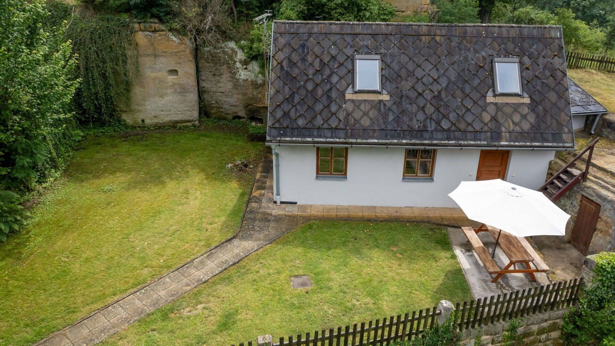 Dolni Vidim Villa | Stunning private villa for 6 guests with parking