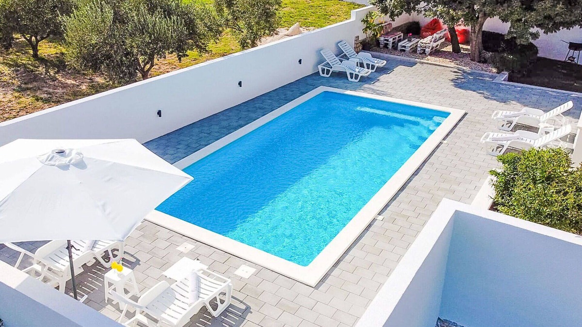 Podgradina House | Stunning private villa for 6 guests with WIFI, private pool, A/C, TV and terrace