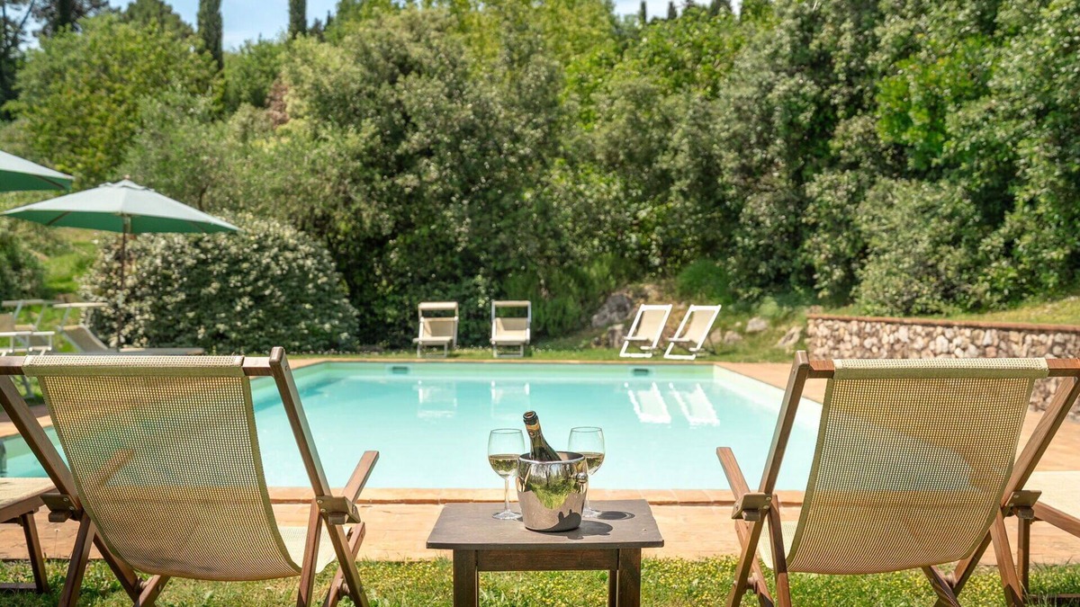 Villabuona Villa | Stunning private villa with private pool, WIFI, TV, terrace, panoramic view, parking, close to Lucca