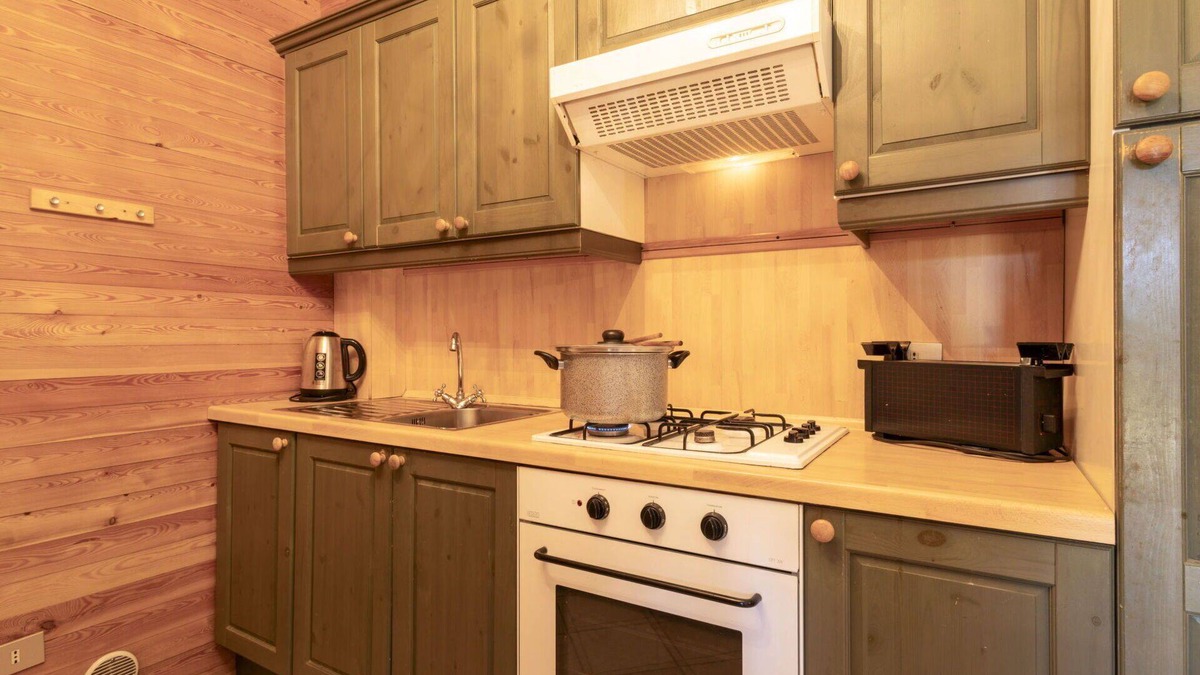 Madesimo House | Stunning private villa for 7 guests with WIFI, TV and pets allowed