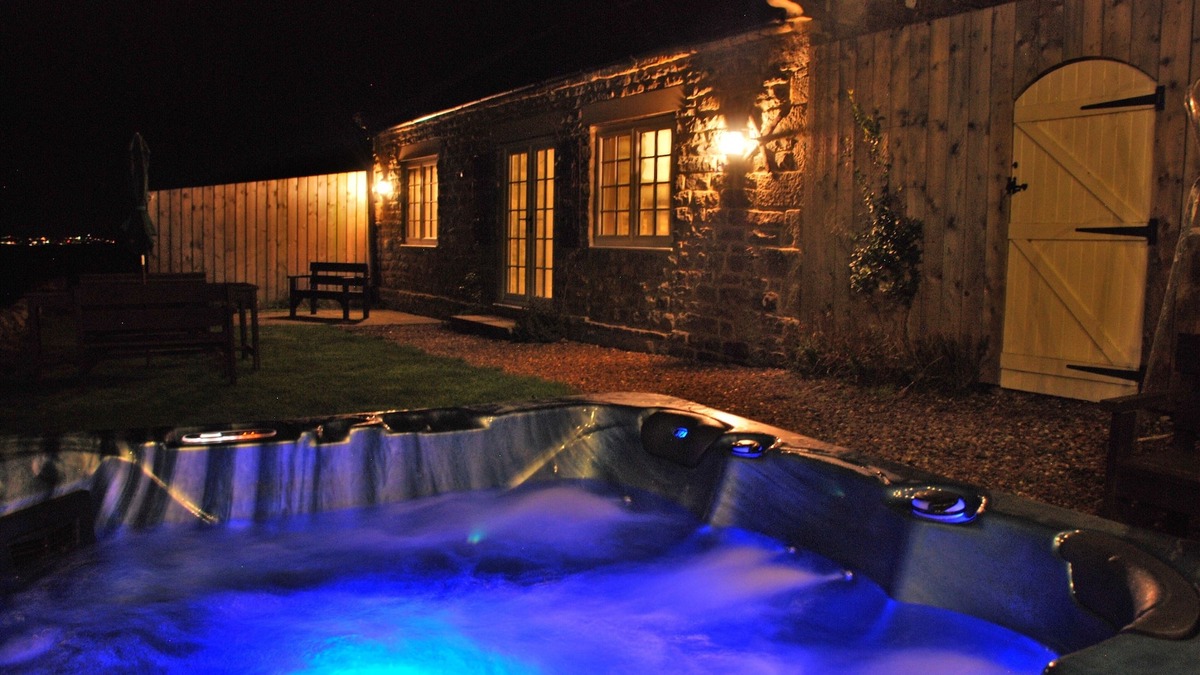 Scarborough Cottage | Stunning Sea Views, Beautiful Country Cottage, Hot-Tub | Ravenscar, North Yorks