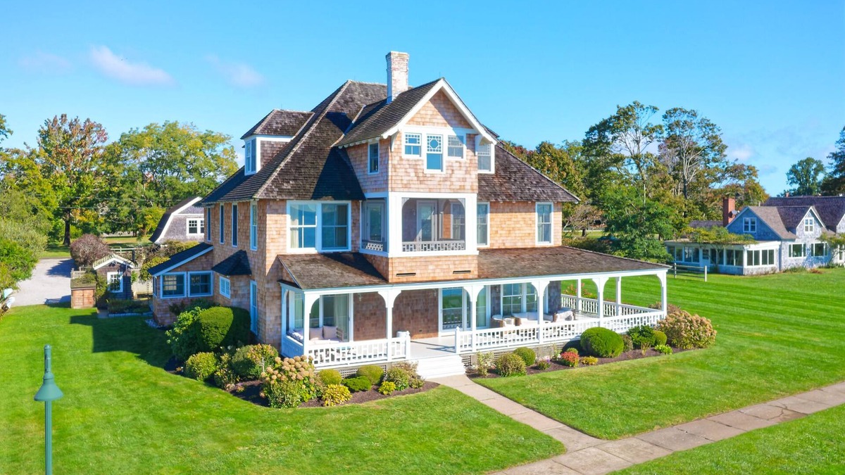 Fenwick Cottage | Stunning Seascape Home For A Dream Family Holiday