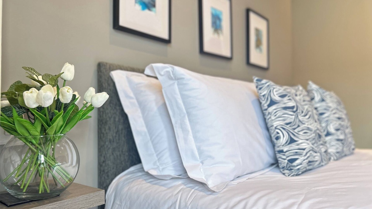 Scarborough House | Stunning, Spacious, Modern-Close to Beach, Restaurants, Shops, Theatres & Castle