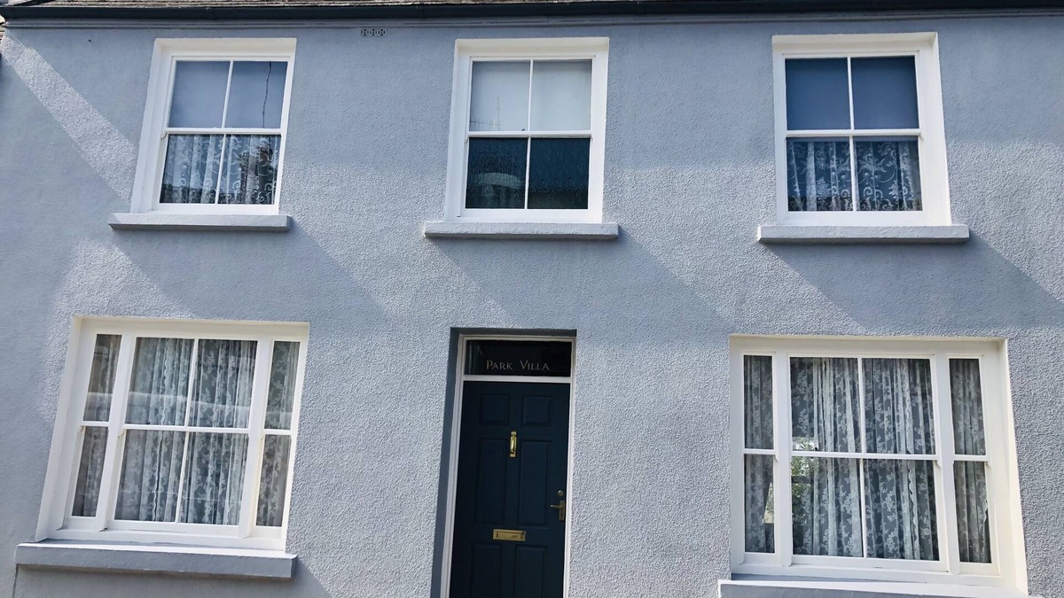 Tenby House | Stunning & spacious house in central Tenby