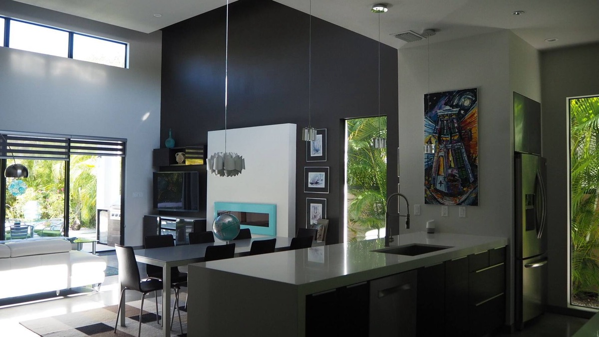 Alta Vista House | Stunning, ultra modern pool home within walking distance of Sarasota Downtown