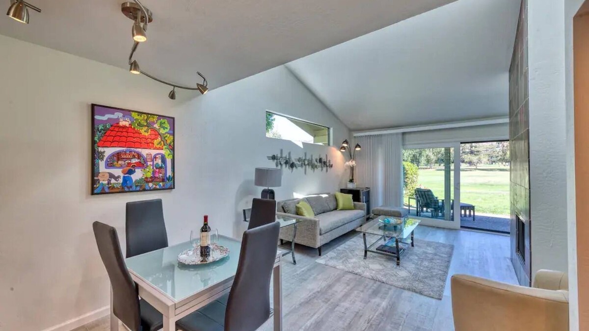 Napa Condo | Stunning View Silverado 2 BD Condo on Golf Course w/Pool