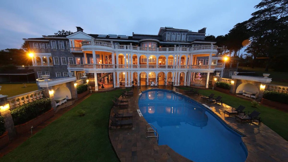 Limuru House | Stunning Views and Plush Comforts in Tranquil Courtyard Room | Outdoor Pool
