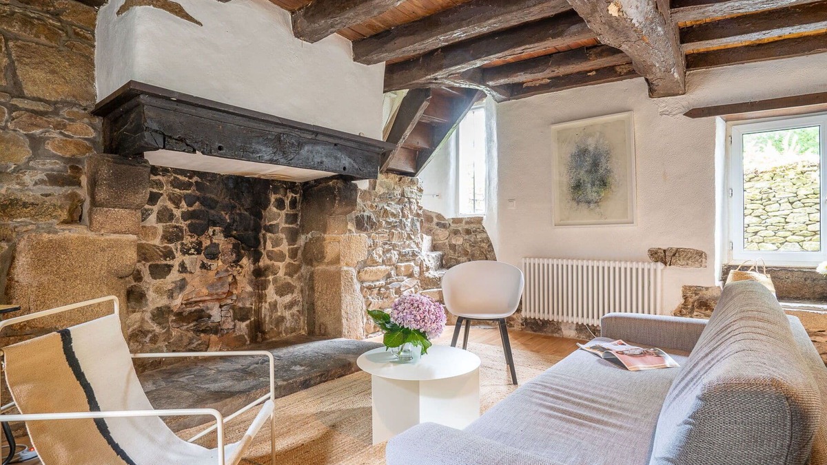 Plouguiel House | Stunning villa for 4 guests with WIFI and TV