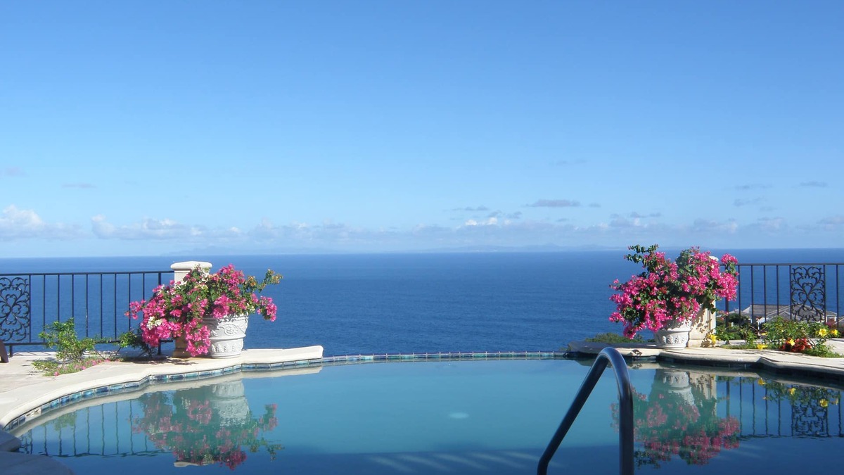 Mount Hardy Villa | Stunning Villa in Cap Estate -Breathtaking Views, Maid Service, Unforgettable