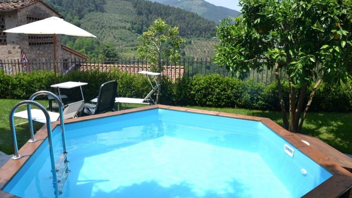 Castelvecchio Villa | Stunning villa with A/C, private pool, WIFI, TV, terrace, panoramic view, parking, close to Lucca