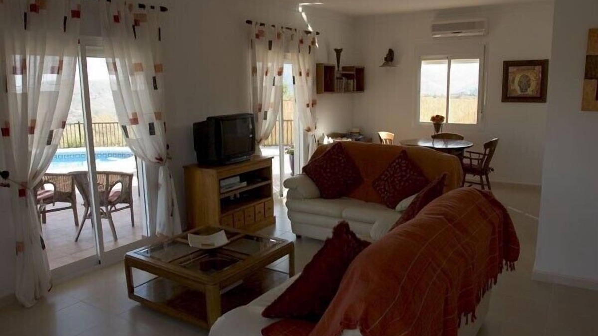 Comares Villa | Stunning Villa with Breathtaking Views of Mountains and Sea