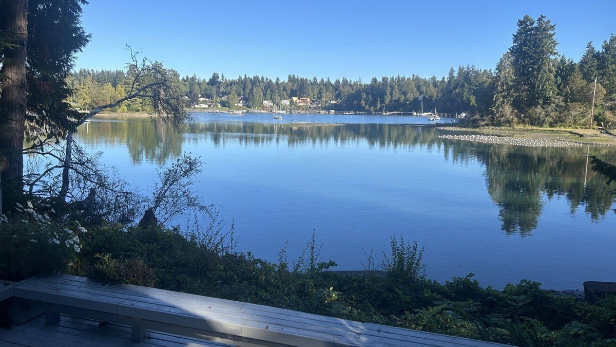 Rollingbay House | Stunning Waterfront Retreat In Port Madison Bainbridge Island-Furnished
