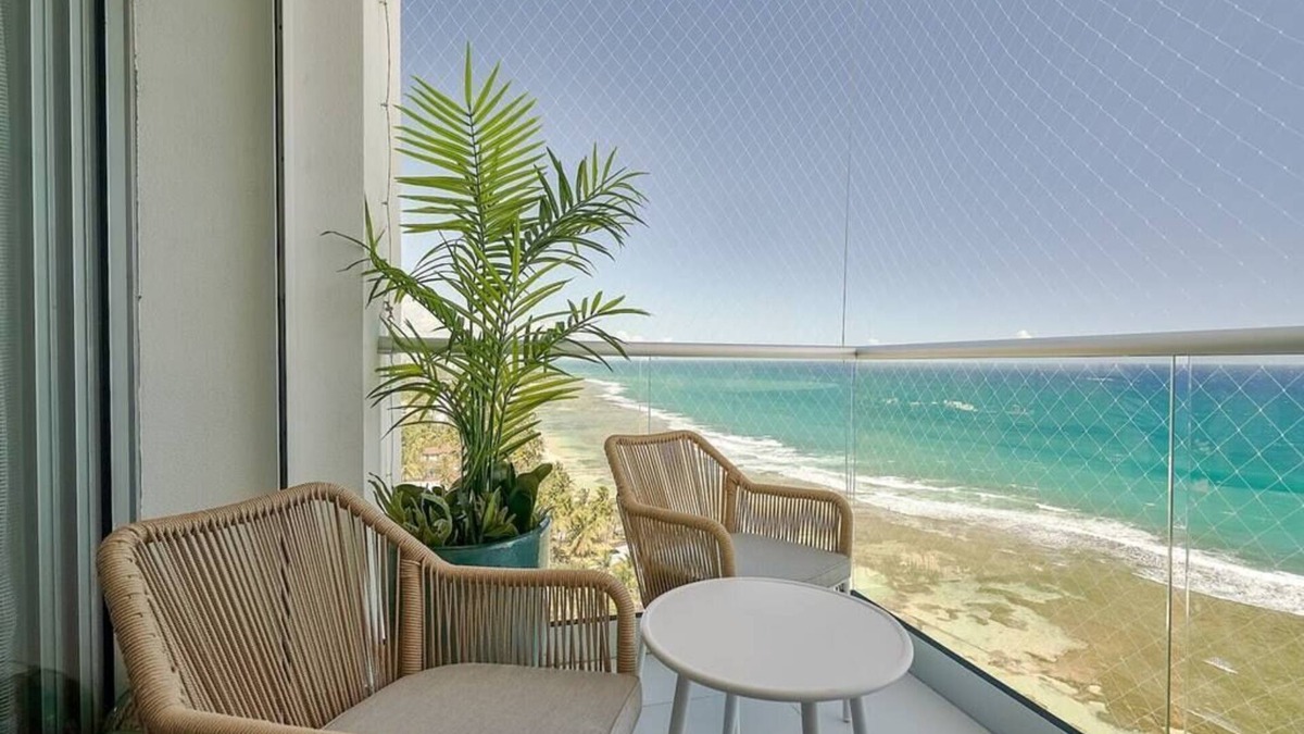 Juan Dolio - El Pueblo Apartment | Stunning Waterfront Apartment w/Balcony at Juan Dolio