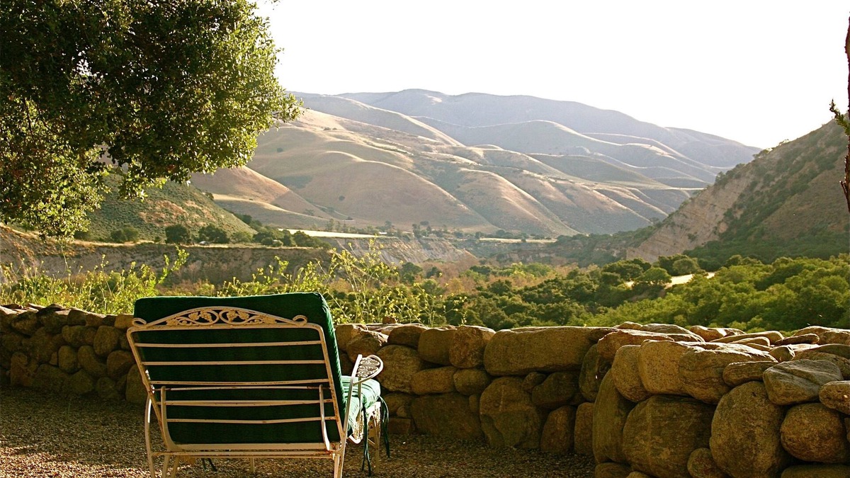 Greenfield House | Stunning wine country estate with pool, vineyard, expansive vistas & more