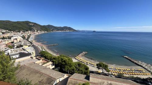 Laigueglia Apartment | Stupenda vista mare a Laigueglia con posto auto