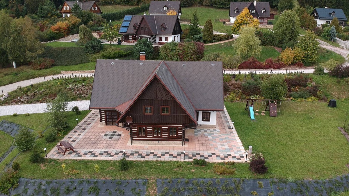 Stupna Villa | Stupná Holiday Home with Garden