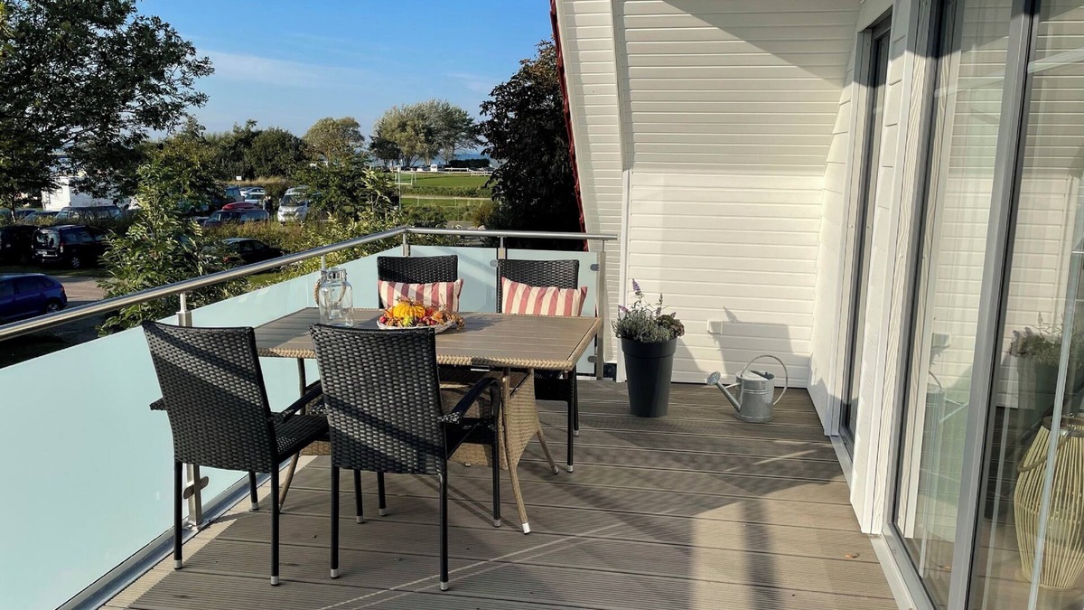 Gelting Apartment | Stuuv dree - 1st floor, sauna, wood-burning stove, balcony, garden furniture, barbecue, electric charging station