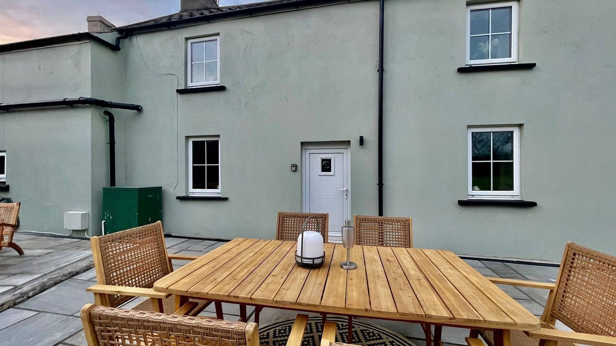 Jameston Cottage | Style House Luxury Cottage