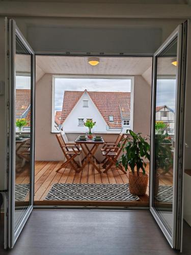 Bietigheim-Bissingen Apartment | Stylische DG-Wohnung, Kinder willkommen