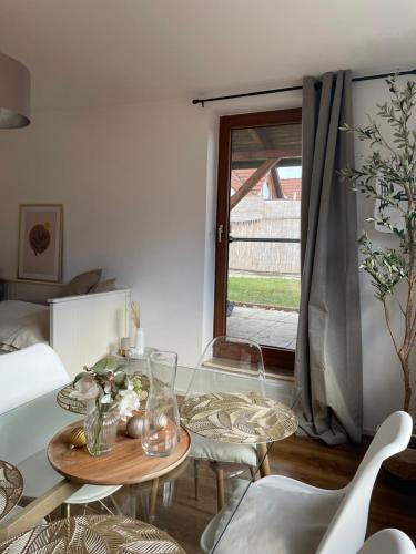 Gersthofen Apartment | Stylisches Apartment mit Dachterrasse und Whirlpool
