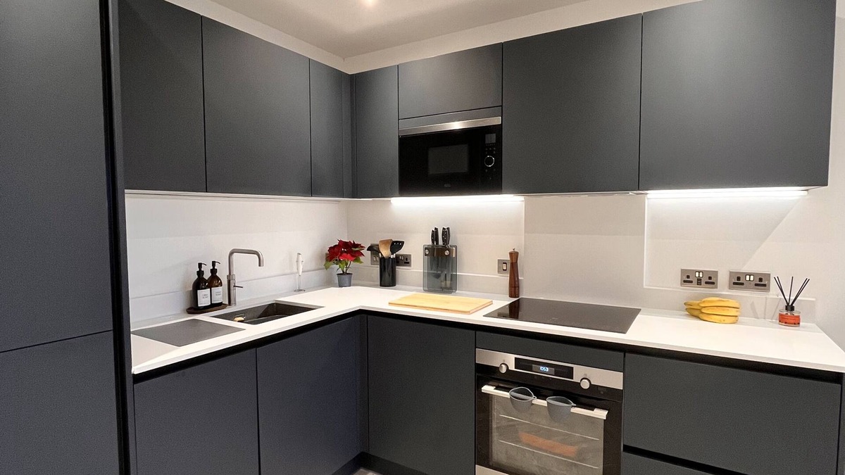 Childs Hill Apartment | Stylish 1BR Apartment Next To Hampstead Heath