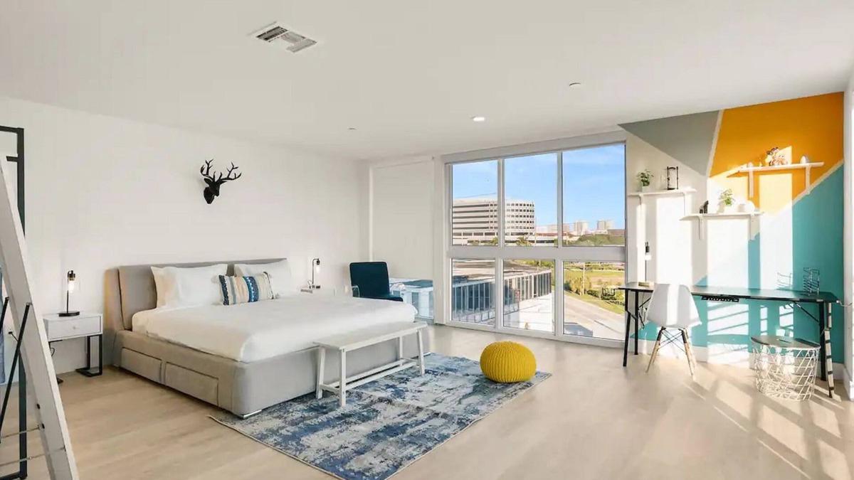 Ojus Apartment | Stylish 1BR Apt in Aventura★Pet Friendly★Pool★BBQ