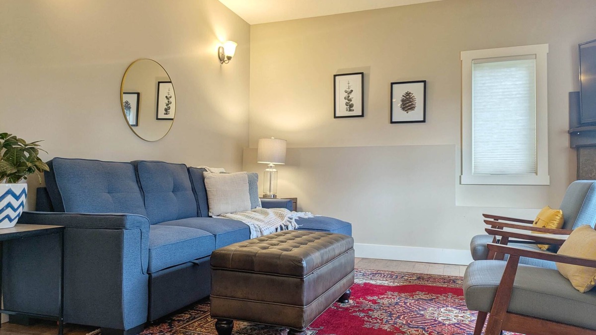 East Kootenay Apartment | Stylish 2Bed 2Bath Near Hot Springs!