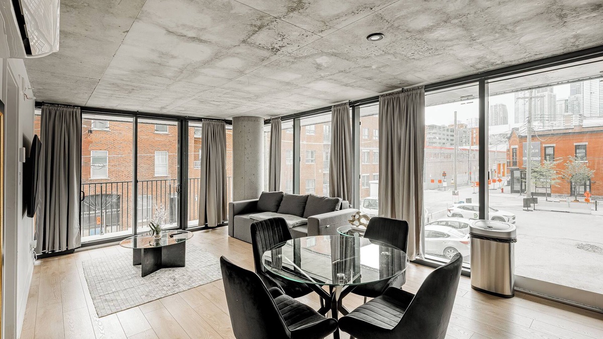 Pointe-Saint-Charles Condo | Stylish 2BR Apartment in Griffintown - Modern, Bright & Central