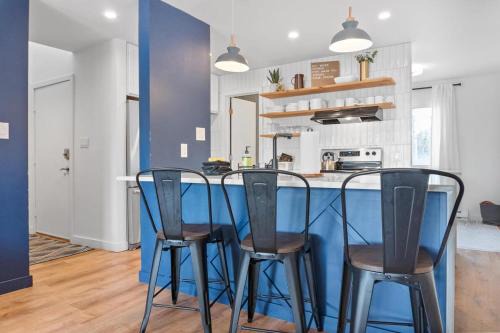Summit Cove House | Stylish 2BR Near Trails and Slopes