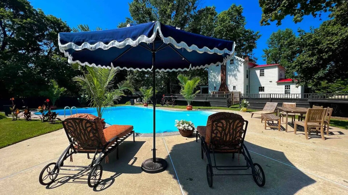 New Hope House | Stylish 3 Bedroom Country House Outside NYC