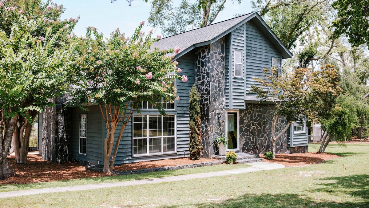 Vidalia House | Stylish 3BR Vidalia Home by MHM Luxury Properties