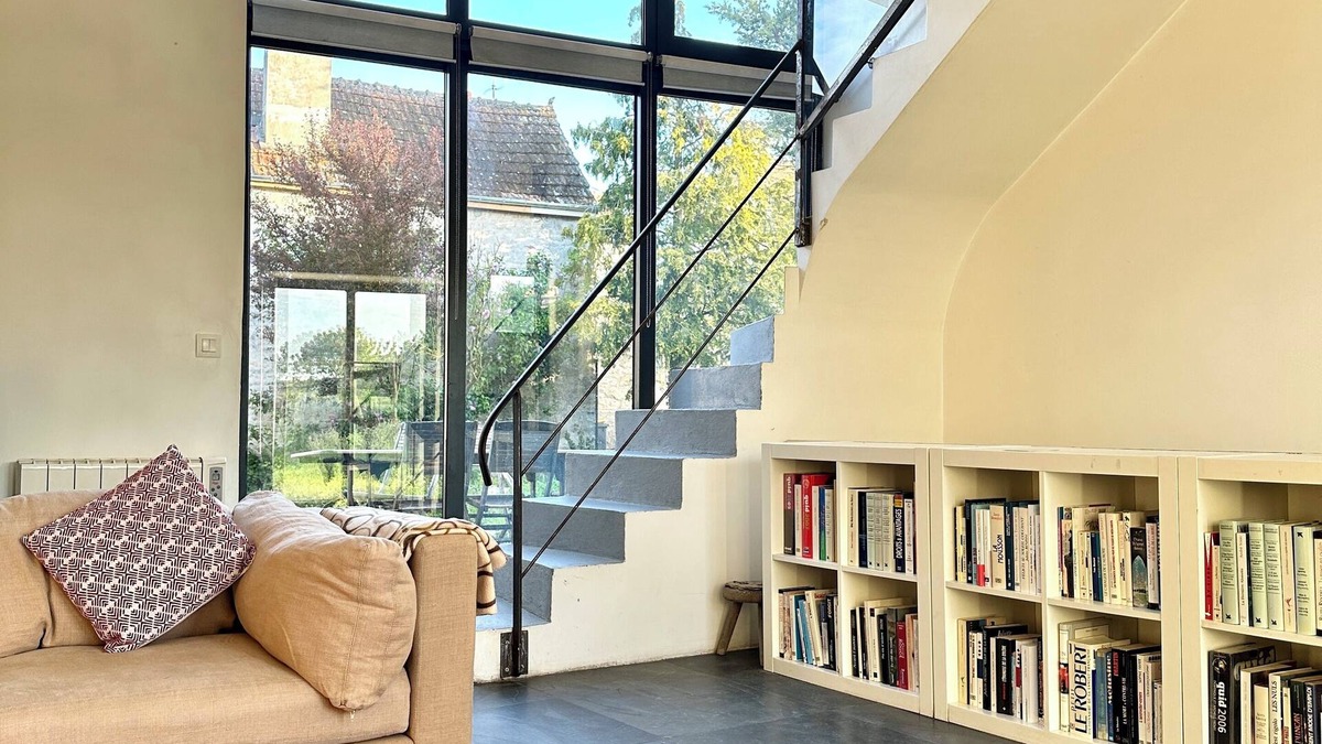 Chevrainvilliers House | Stylish 4 bedroom Country House one hour from Paris