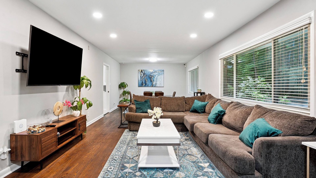 Collier Heights House | Stylish 4-BR Ranch Near the Heart of Atlanta
