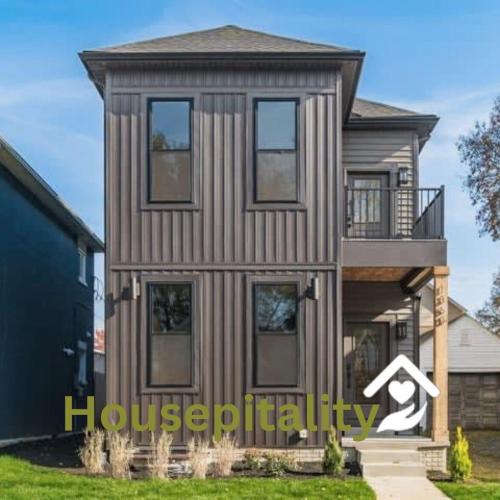 Merion Village House | Stylish 4BR in Merion Village PD