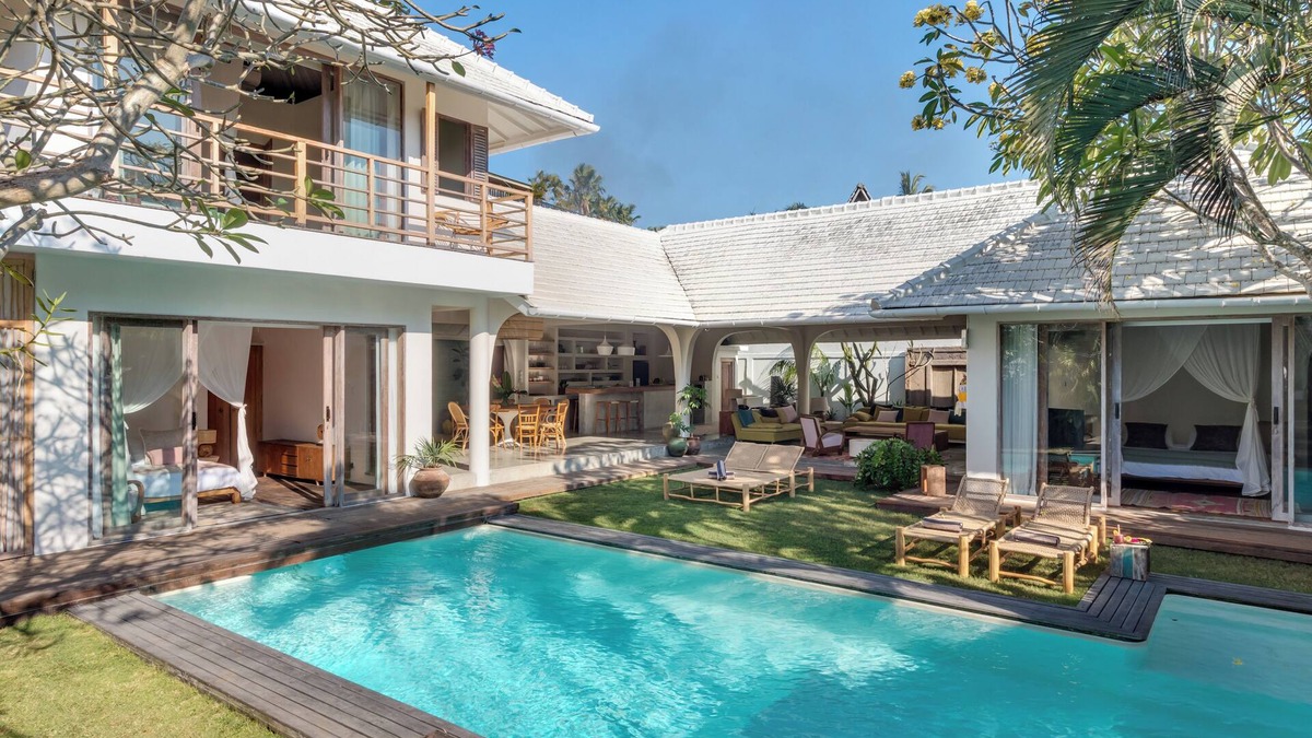 Umalas Villa | Stylish 4BR Kids Friendly 5min Canggu Rooftop