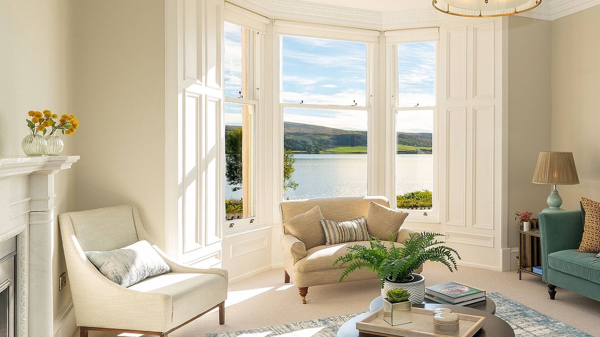 Tighnabruaich House | Stylish, 5 star venue with stunning views, perfect for special celebrations