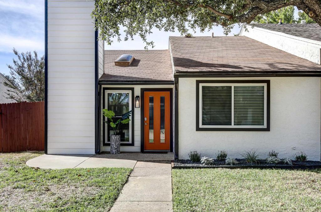 Allen House | Stylish Allen Home near Watters Creek Village