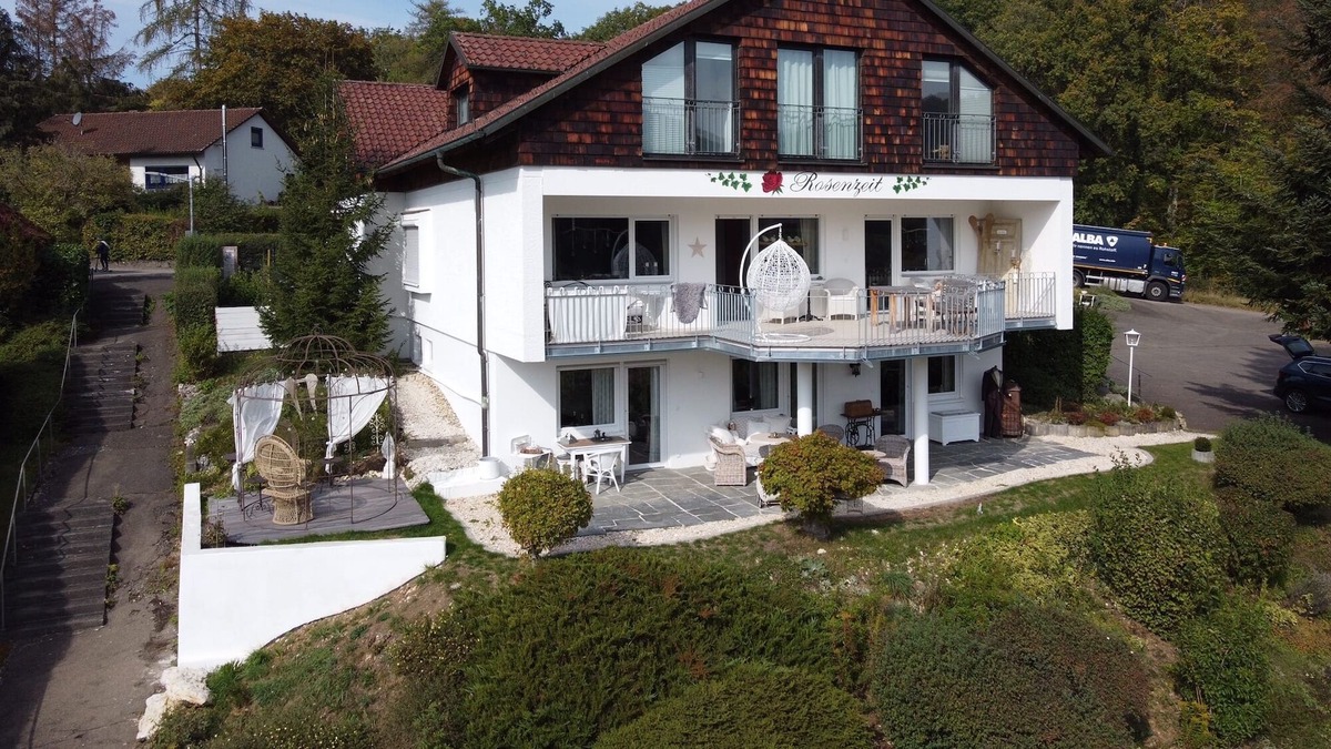 Beuron Apartment | Stylish and charming. A house to feel good.