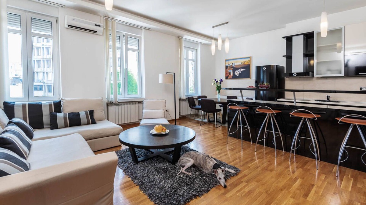 Stari Grad Apartment | Stylish and Family Friendly 2 Bedroom Apartment