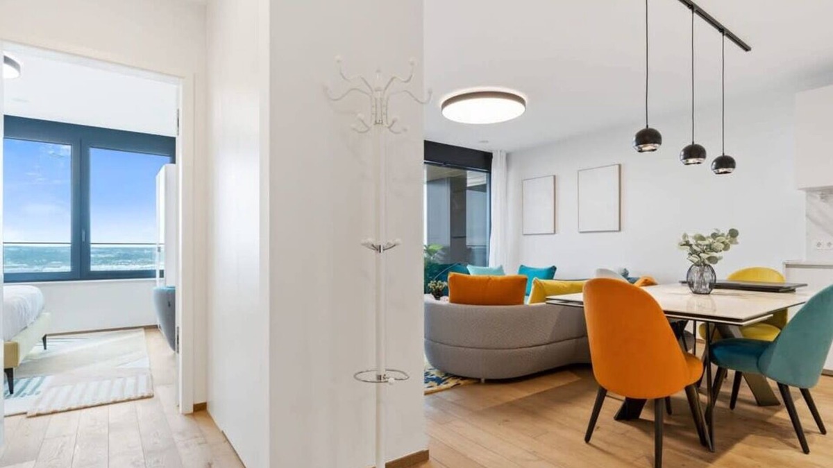 Gasperich Apartment | Stylish and Luxurious Apt with Pool & Gym