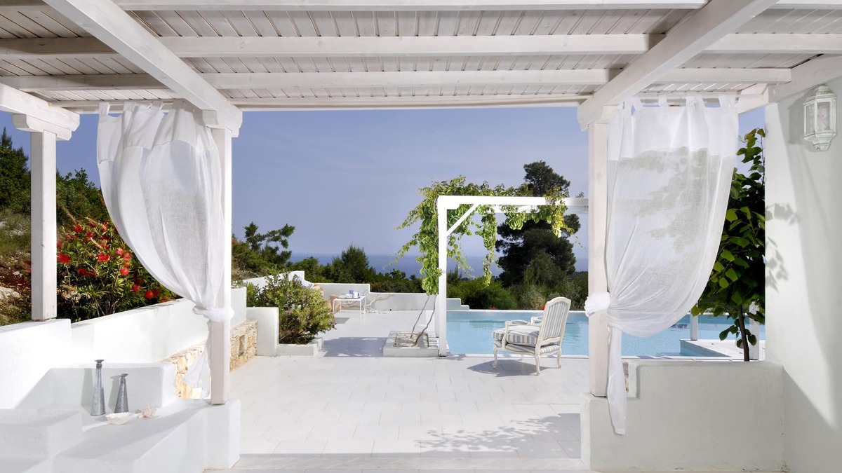 Votsi Villa | Stylish and Luxurious Anemolia Villa with private pool and stunning sea view!
