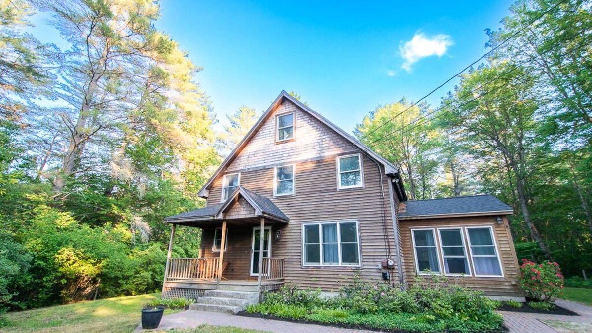 West Poland House | Stylish and Sun Filled Home With Tripp Pond Access