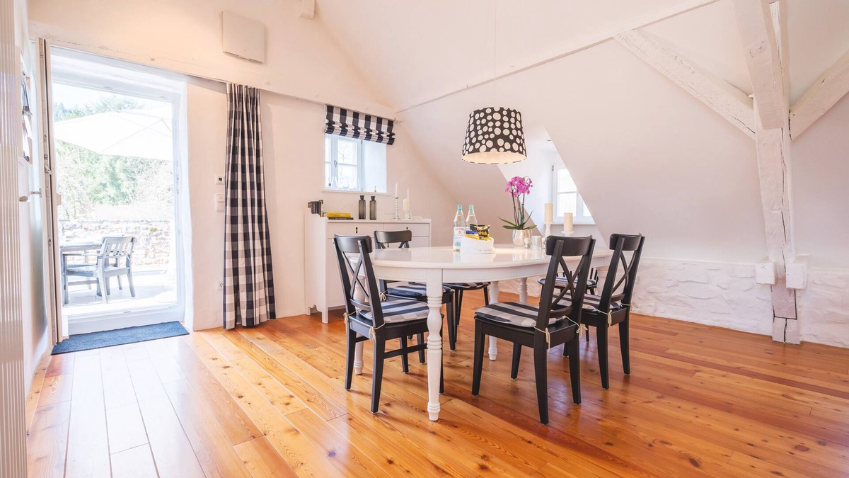 Muerlenbach Other | Stylish apartment at Bertradaburg Castle