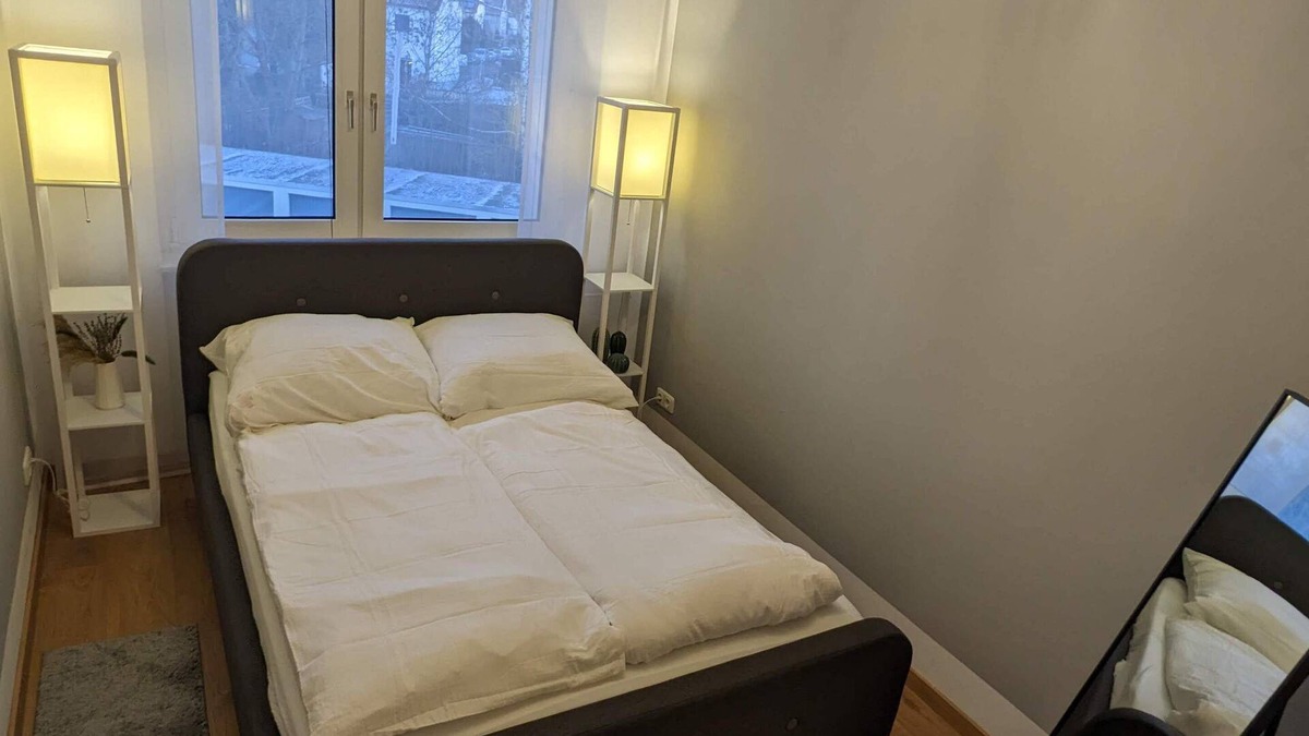 Celle Condo | Stylish apartment for 6 people | Close to the train station and the city center