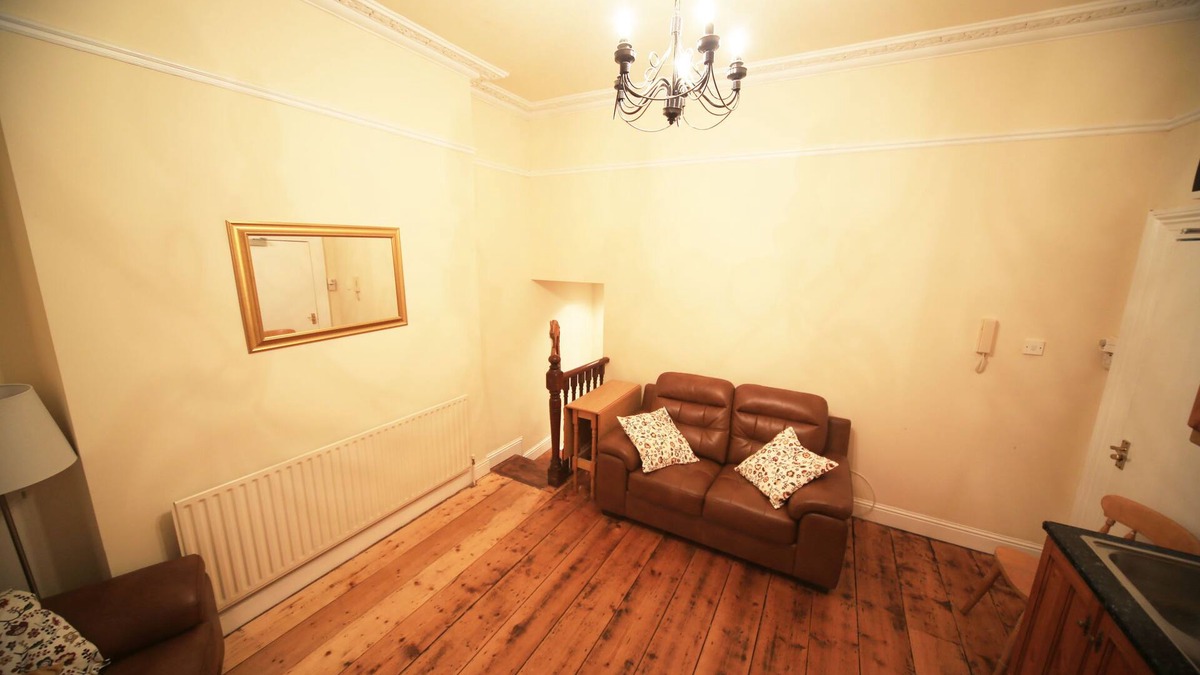 Terenure Apartment | Stylish apartment in Victorian period property
